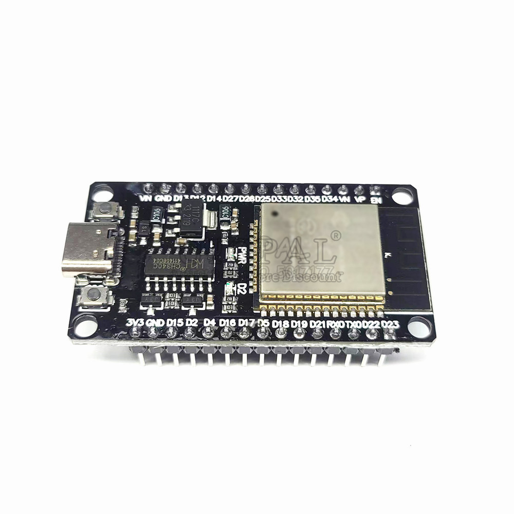 لوحة تطوير ESP32 مع واي فاي وب - مراجعة Esp32 Devkit وسعره
